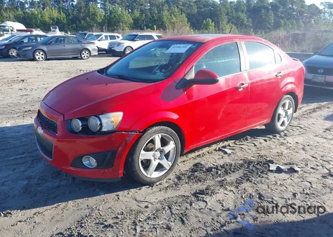 2013 Chevrolet Sonic Ltz Auto z USA, uszkodzony, nr VIN 1G1JE5SB3D4186223